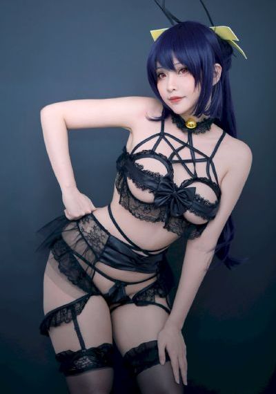 值班警官