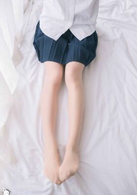 贵妃将我虐待致死后暴君杀疯了
