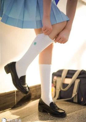 迷人的保姆