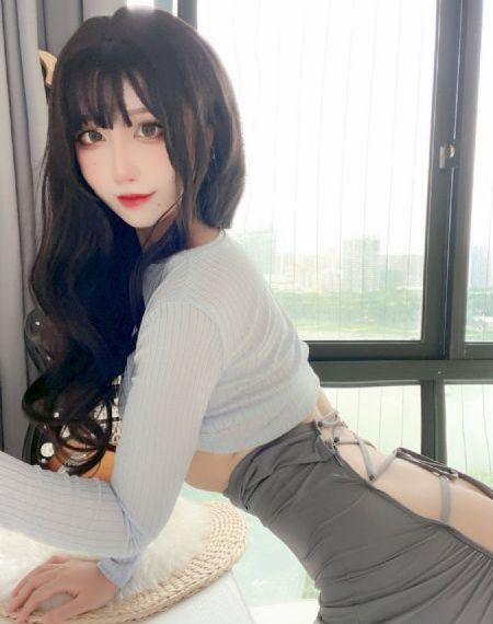 非她不可