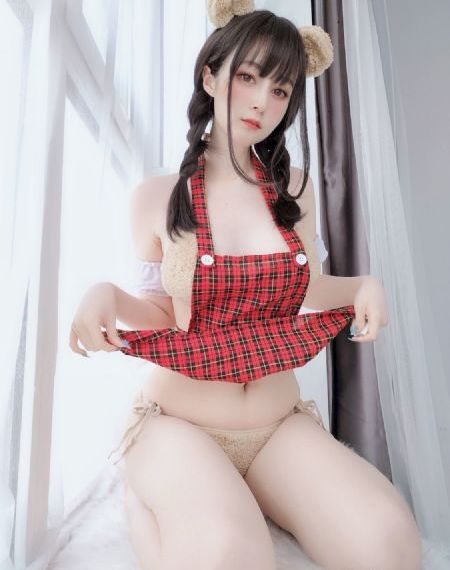 国民校草是女生·动态漫