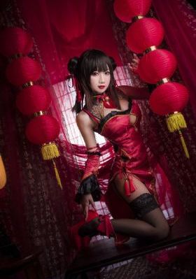 怀里的小姨子